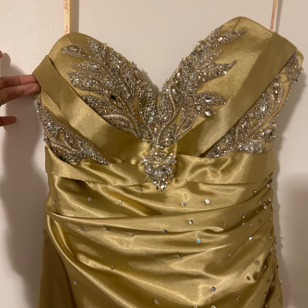 Gold formal dress size 8